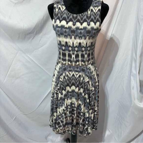 BOGO Cynthia Rowley Dress Size M - Picture 1 of 9
